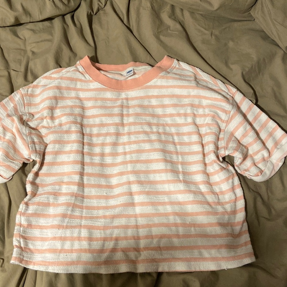 Old Navy womens striped cropped top. Size xs